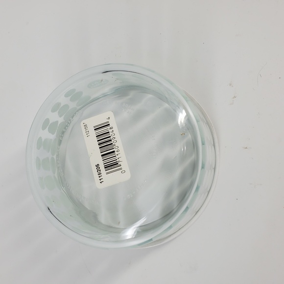 Pyrex 100th Anniversary White Polka Dot 4 cup bowl Glass container NEW - Picture 3 of 6